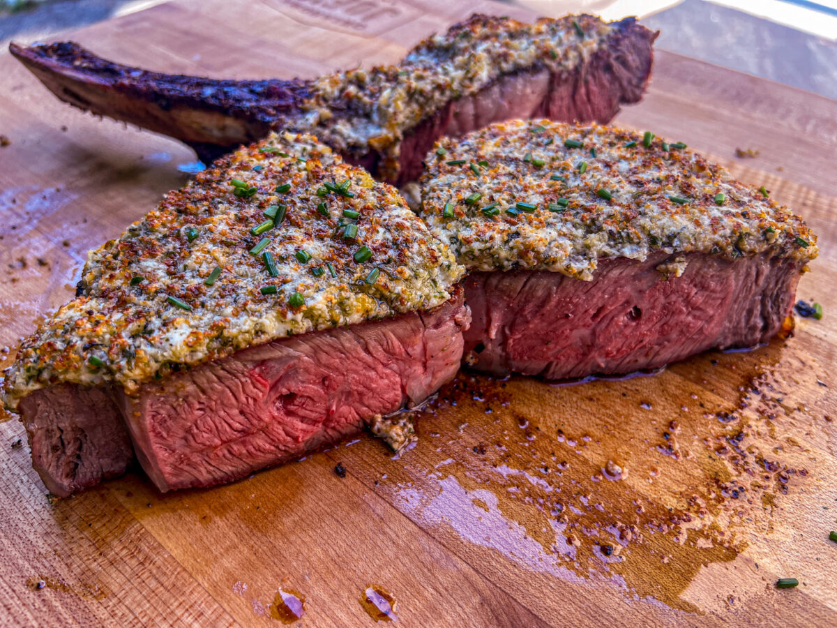 Gorg Crusted ribeye